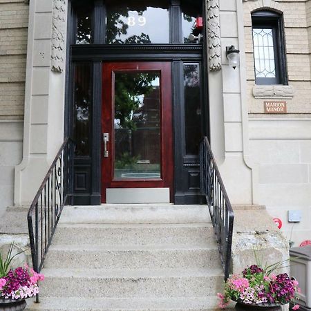 A Stylish Stay W/ A Queen Bed, Heated Floors.. #36 Brookline Bagian luar foto